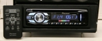 E13541 RADIO AND PLASTIC BEZEL-PIONEER-WITH CD PLAYER-77