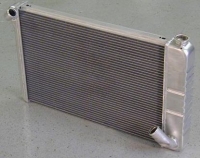 E8950B RADIATOR-ALUMINUM-DIRECT FIT-350 CI-4 SPEED-BLACK ICE COATING-69-72